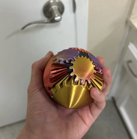 Bola de Engrenagens Gira — Brotei Daqui